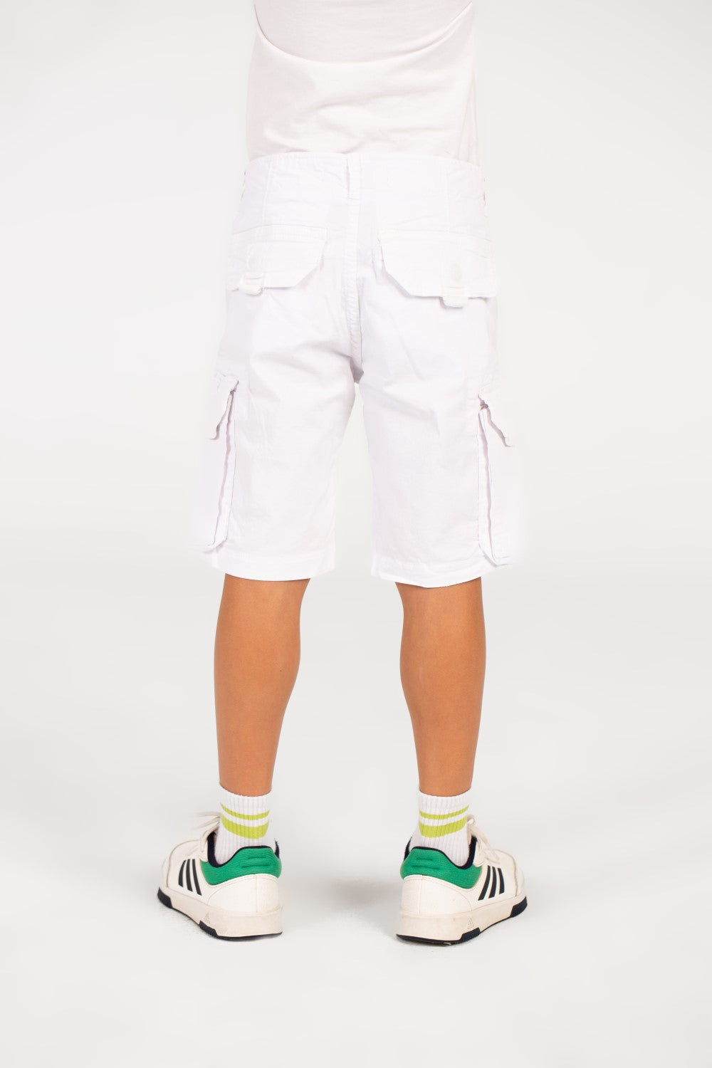 شورت غاباردين للأولاد مع جيوب