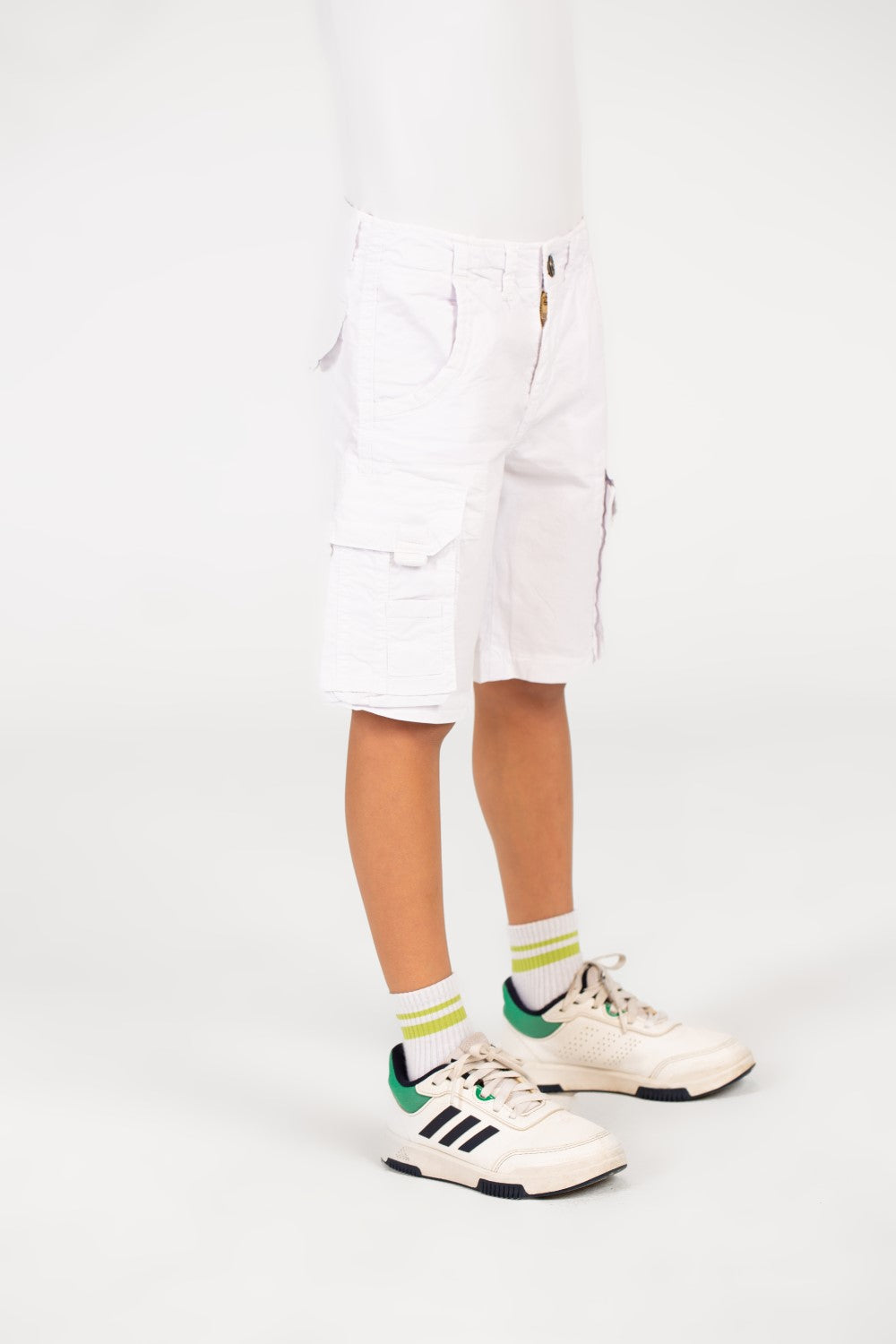 شورت غاباردين للأولاد مع جيوب