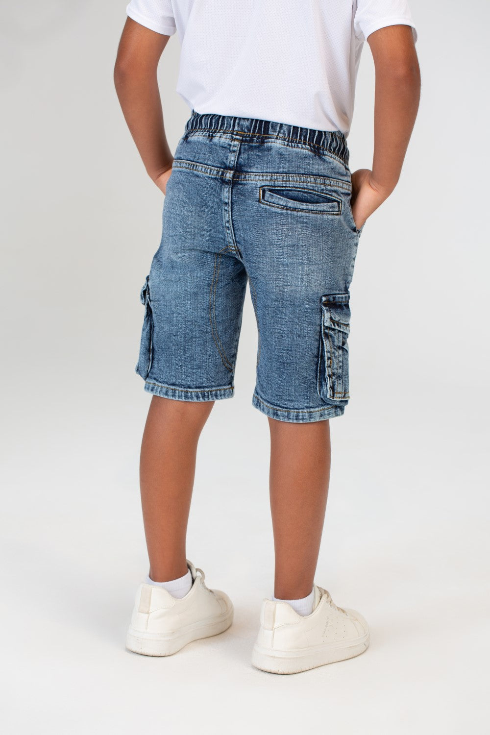 بنطلون جينز للأولاد مستعمل، شورت كاجوال مع جيوب جانبية وسحاب على الجانب