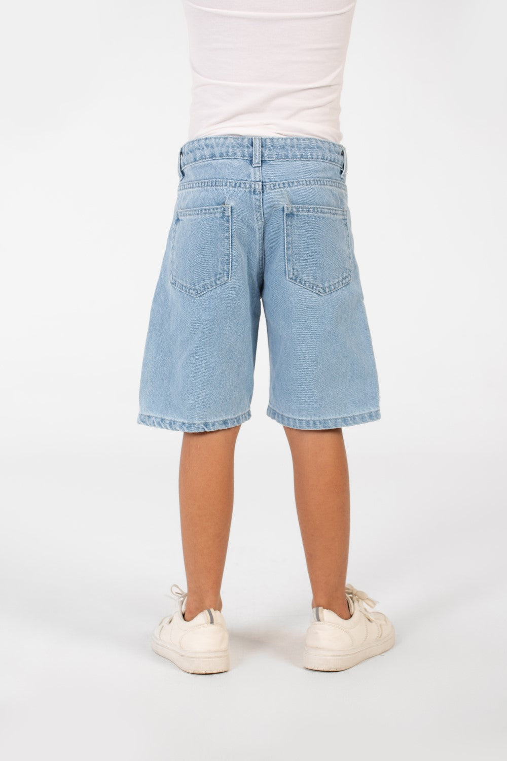 شورت جينز صيفي للأولاد بطبعة عصرية وجيوب