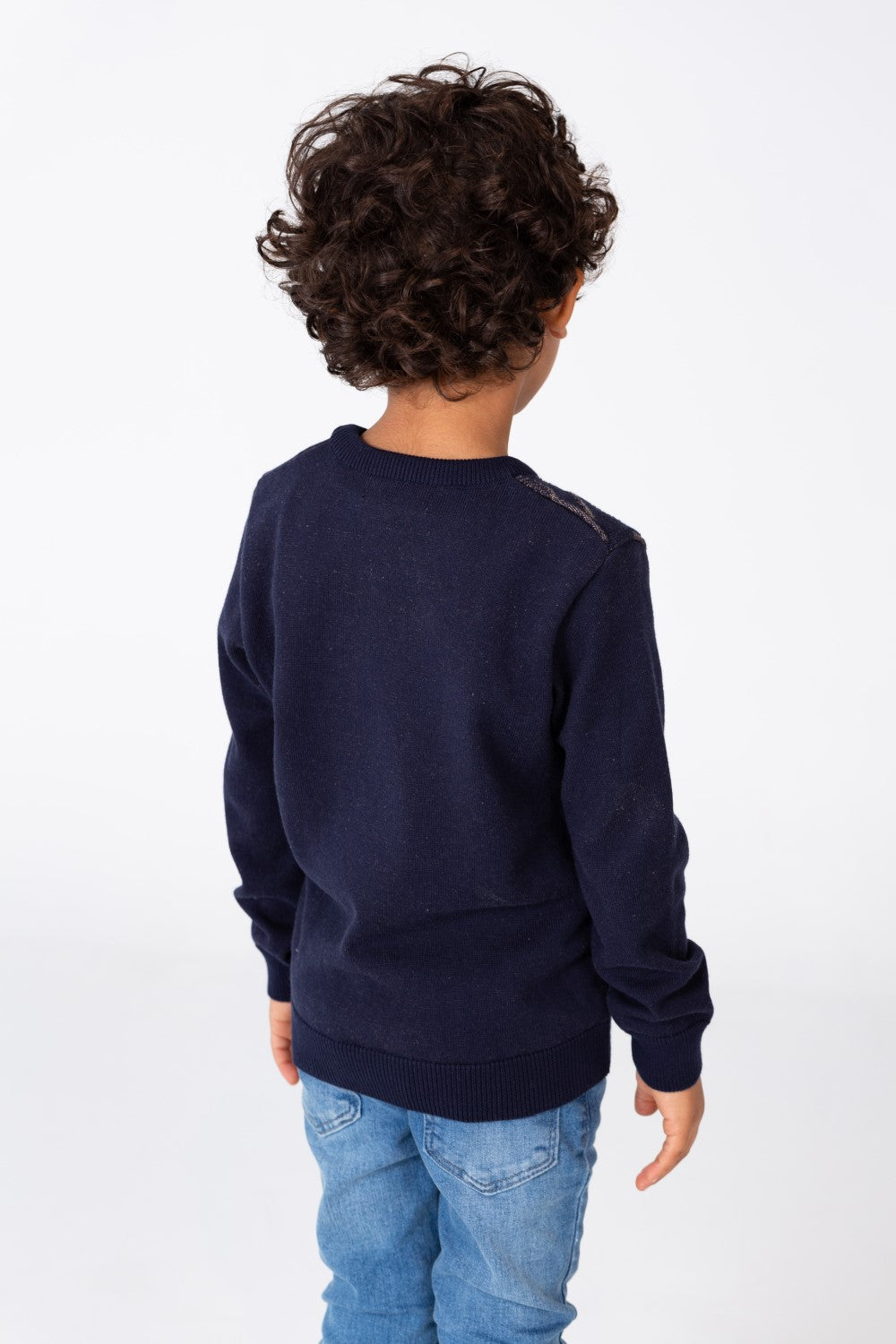 بلوفر جاكار للأولاد برقبة دائرية وأكمام طويلة