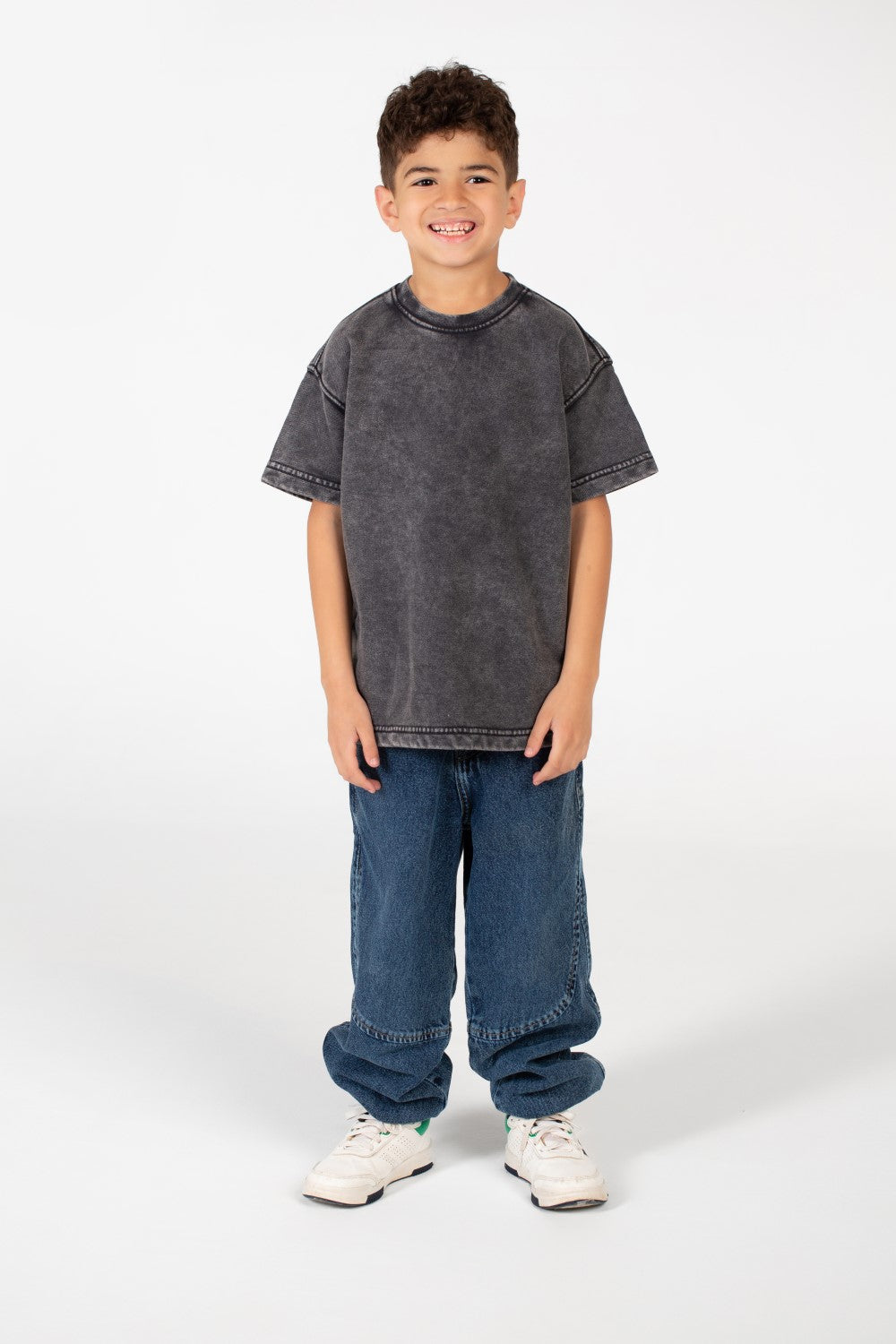 تي شيرت مغسول بأكمام قصيرة للأولاد