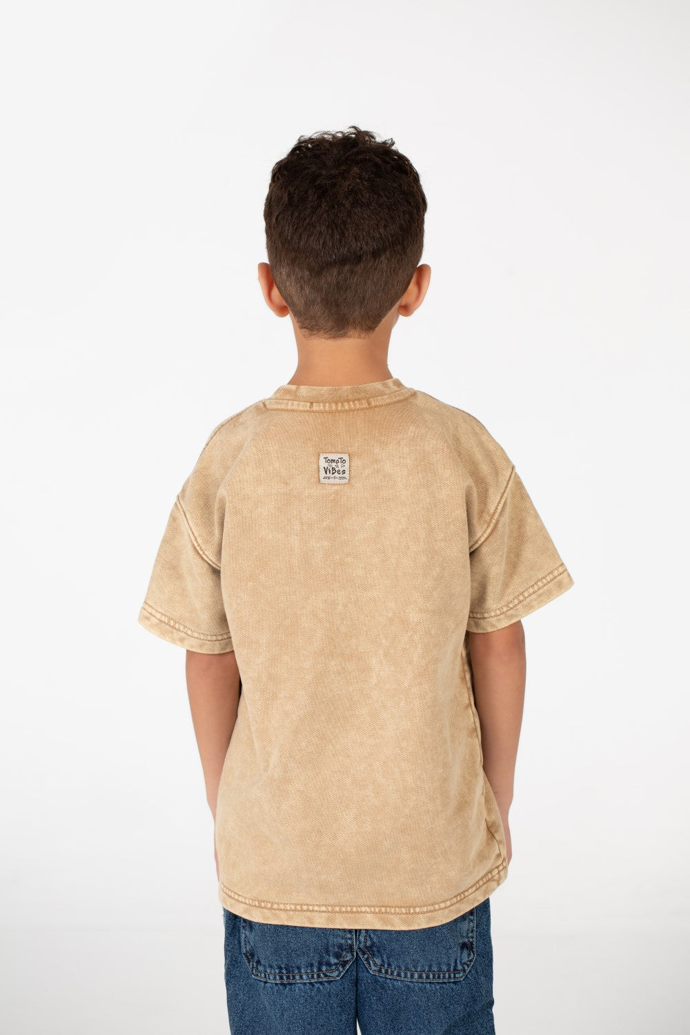 تي شيرت مغسول بأكمام قصيرة للأولاد