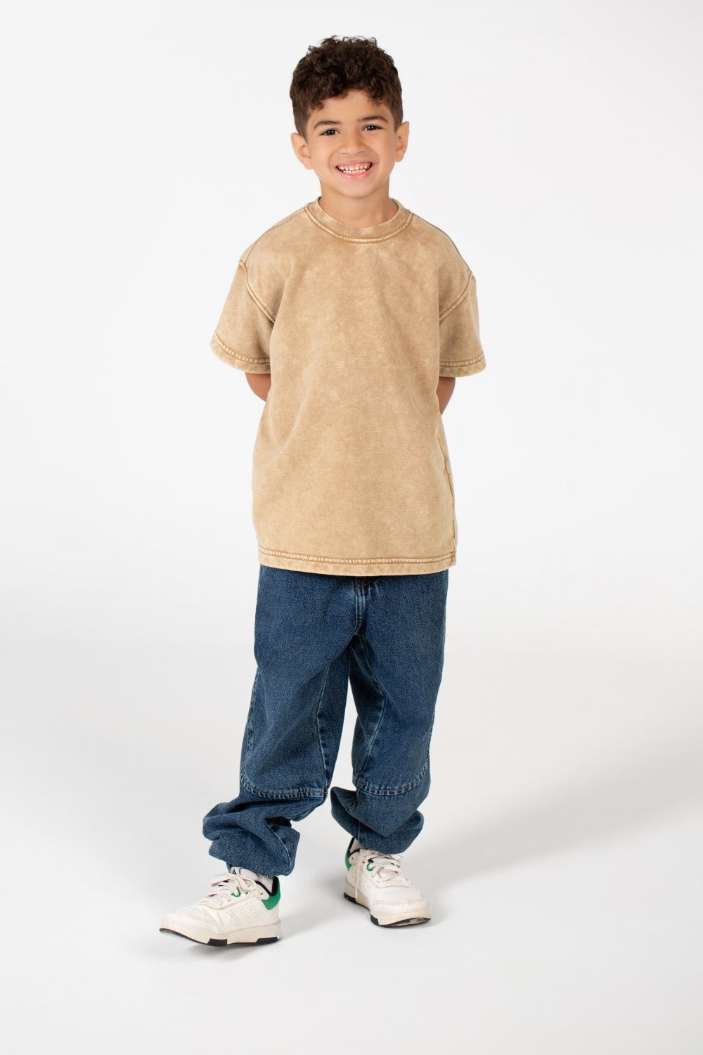 تي شيرت مغسول بأكمام قصيرة للأولاد