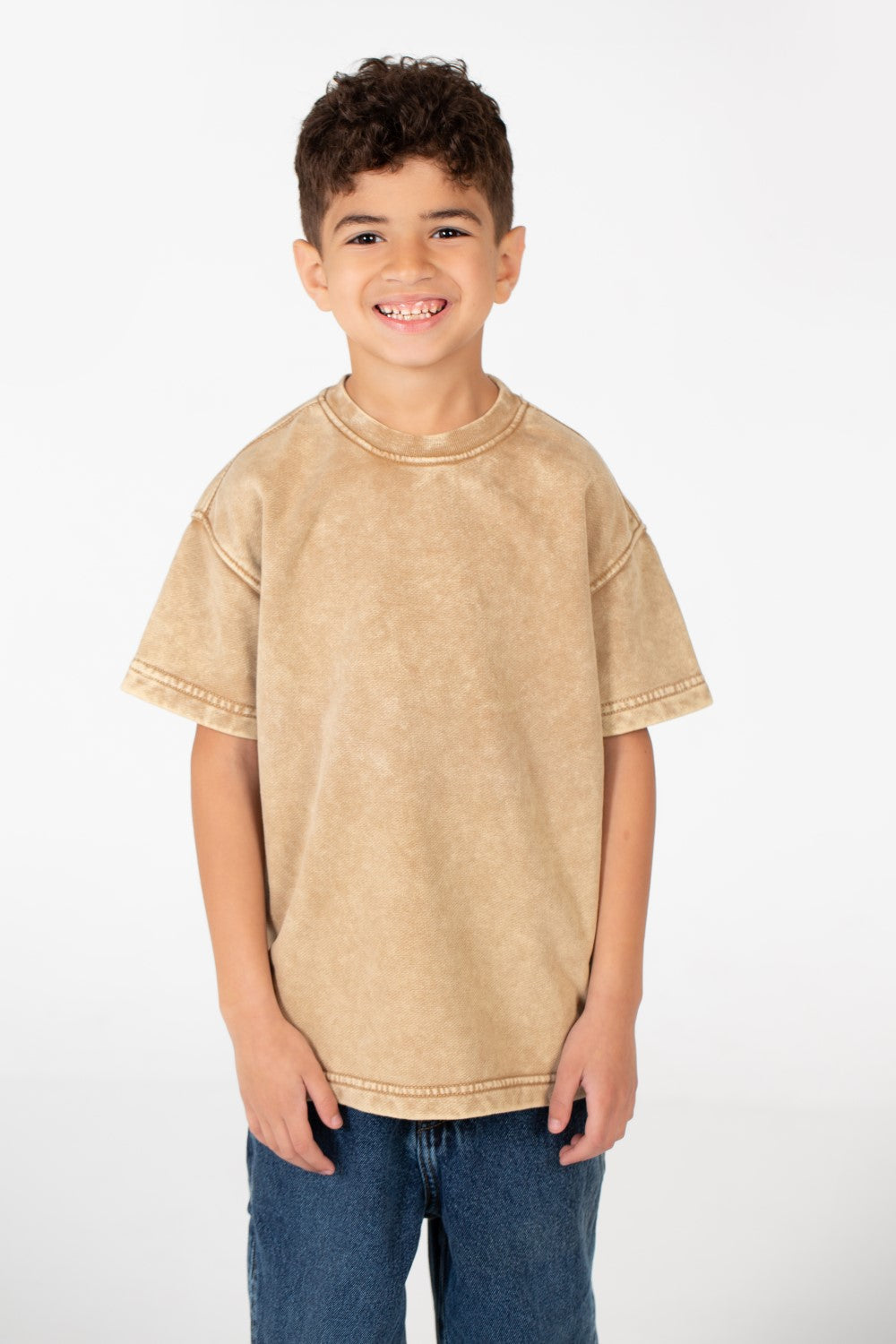 تي شيرت مغسول بأكمام قصيرة للأولاد