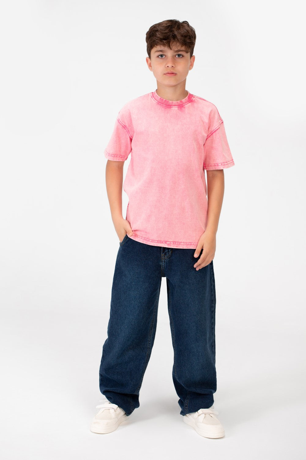 تي شيرت أساسي مغسول برقبة دائرية للأولاد