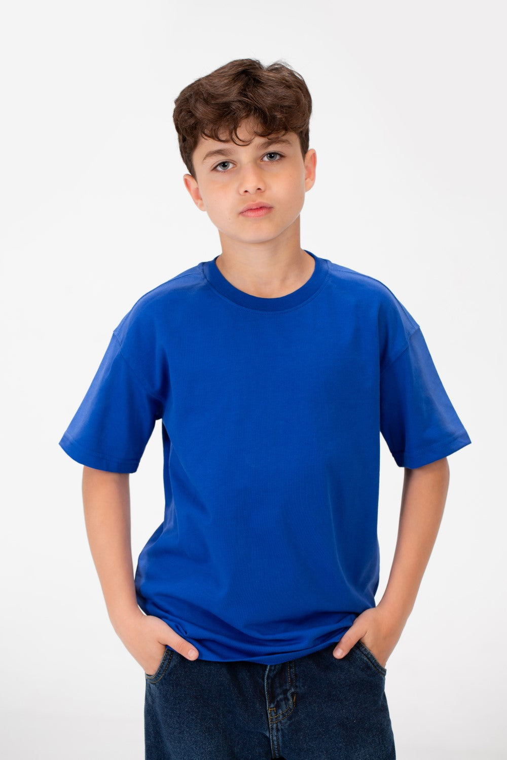 تي شيرت أساسي كبير الحجم للأولاد برقبة دائرية