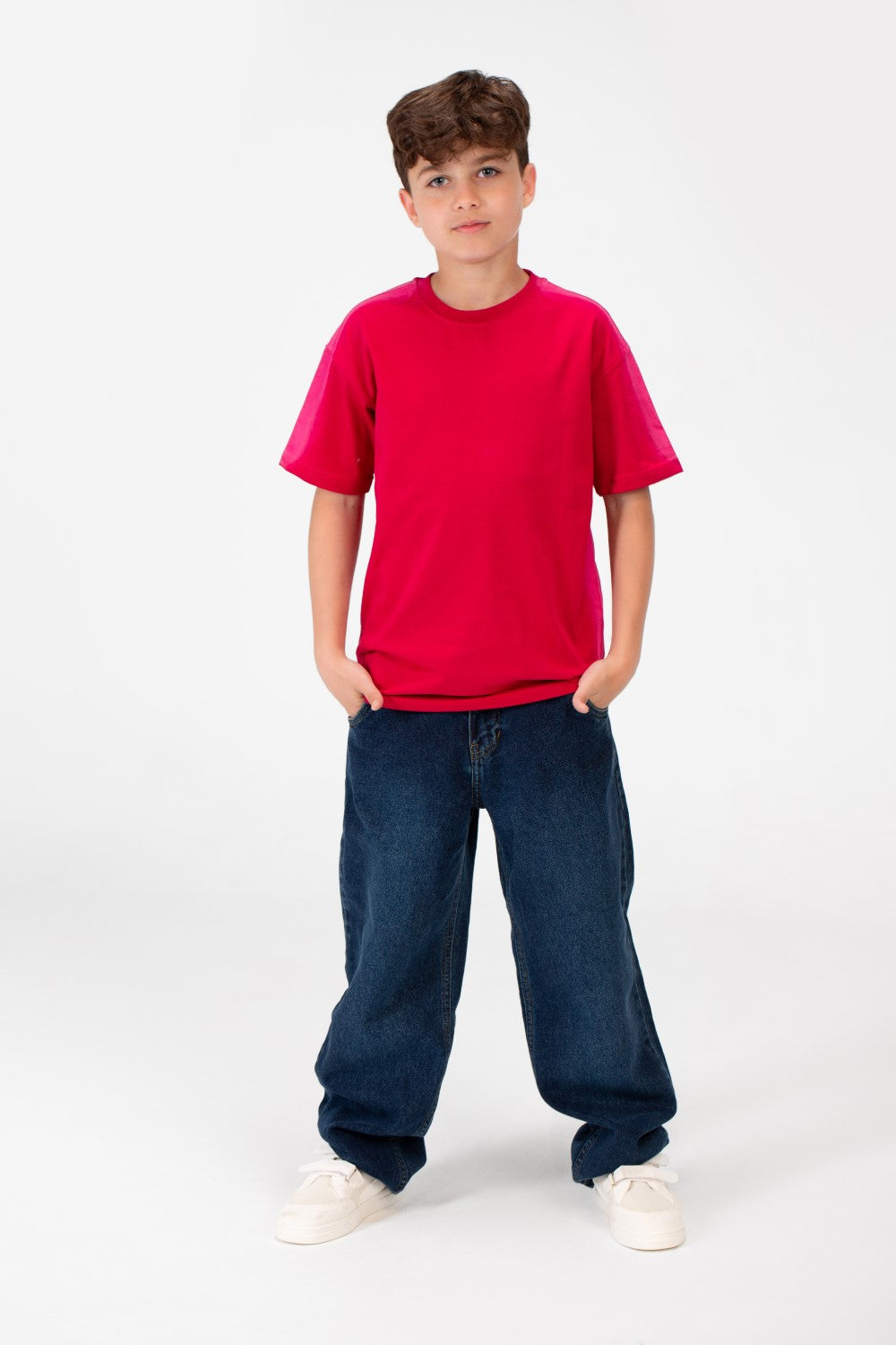 تي شيرت أساسي كبير الحجم للأولاد برقبة دائرية