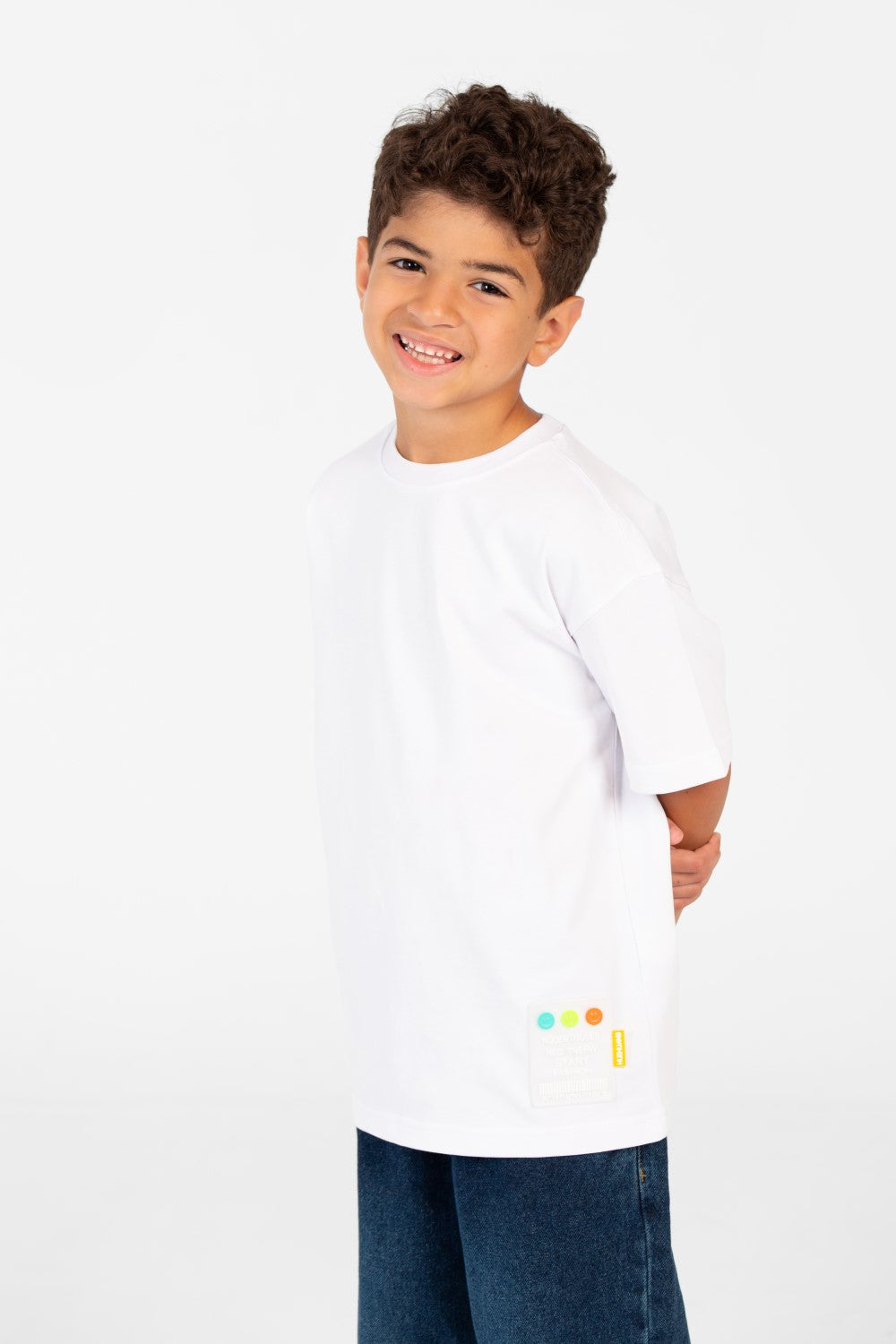 تي شيرت أساسي كبير الحجم للأولاد بأكمام نصفية