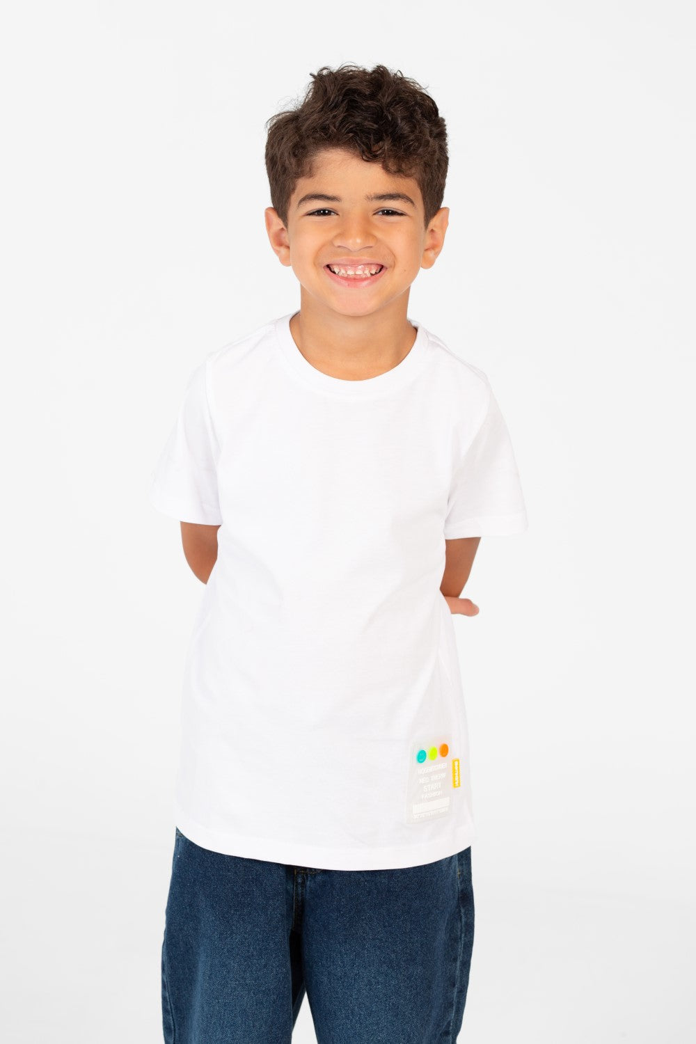 تي شيرت أساسي للأولاد برقبة دائرية