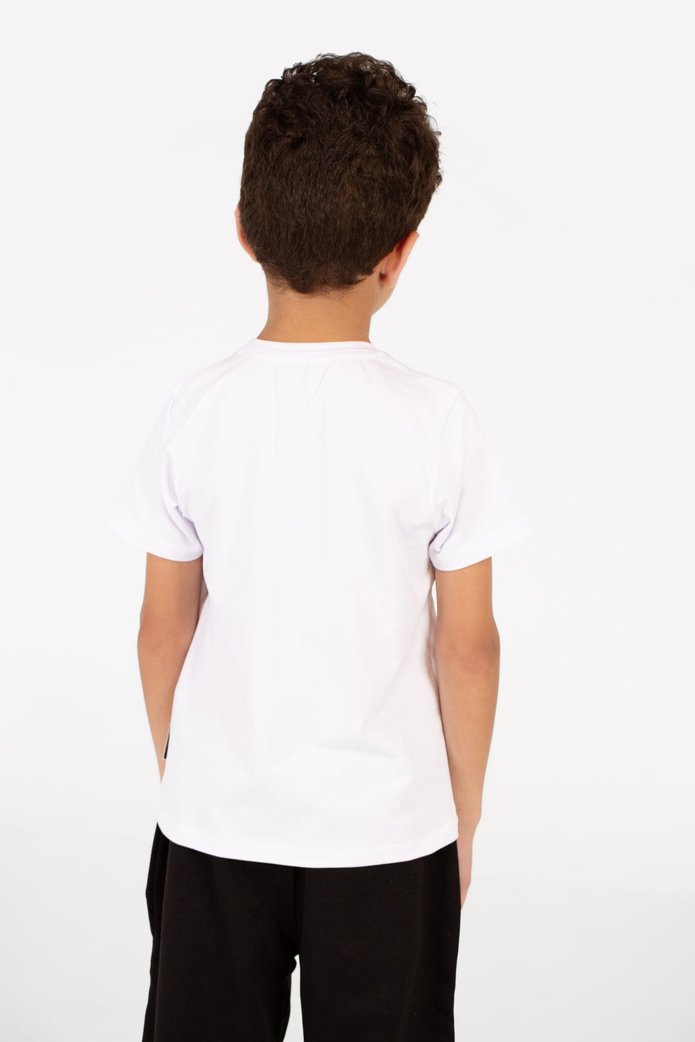 تي شيرت أساسي للأولاد بنصف كم