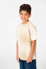 تي شيرت أساسي للأولاد بأكمام قصيرة ورقبة دائرية مصنوع من مادة مريحة عالية الجودة