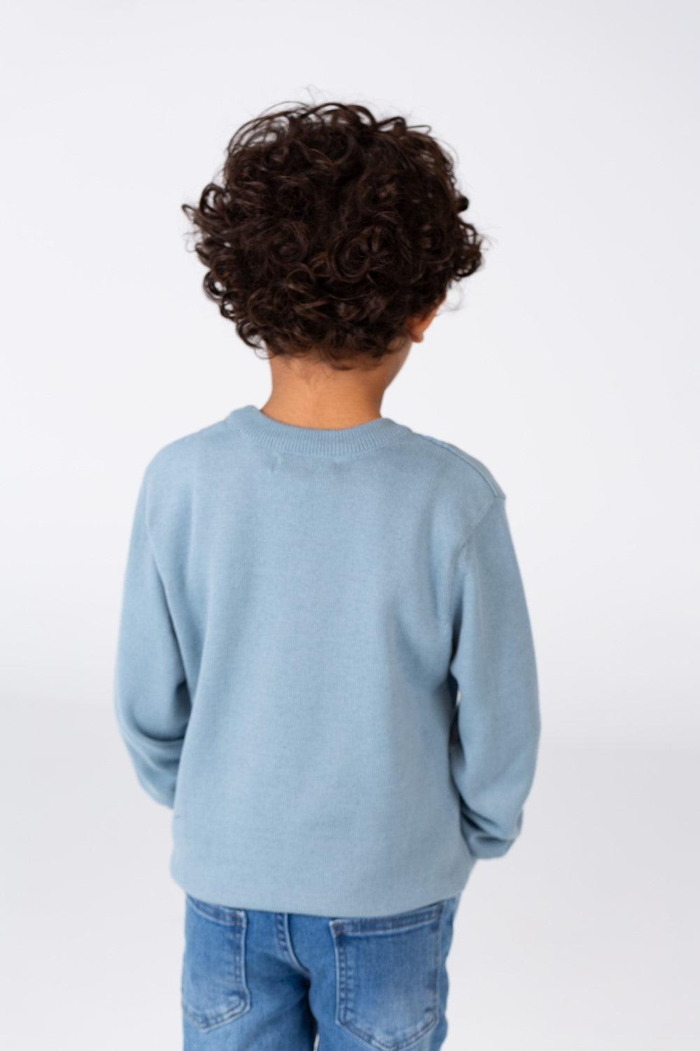 بلوفر للأولاد برقبة دائرية وأكمام طويلة مصنوع من مادة قابلة للتنفس