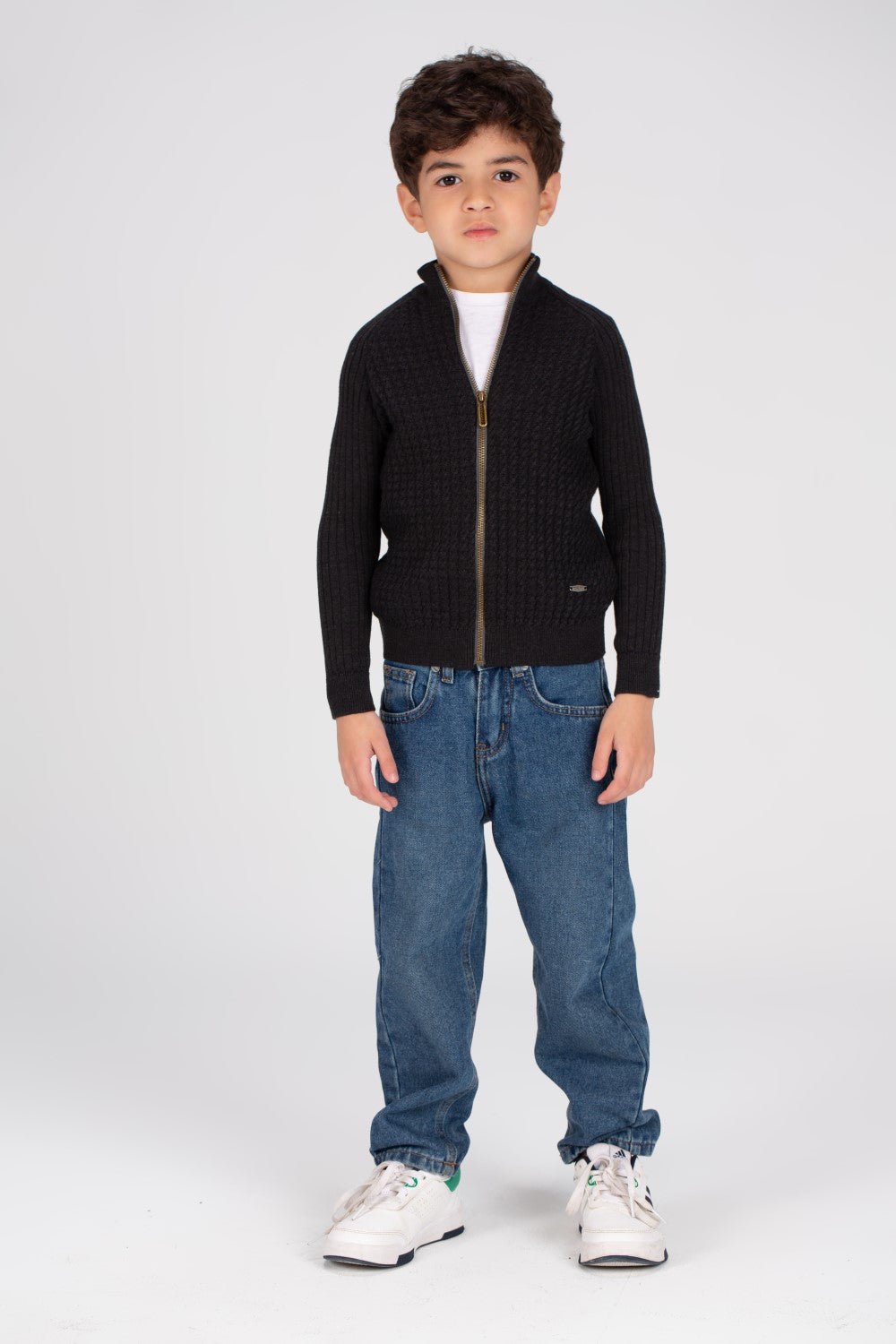 بلوفر صوف أساسي مبطن بسحاب كامل للأولاد بتصميم SlimFit وتصميم فريد