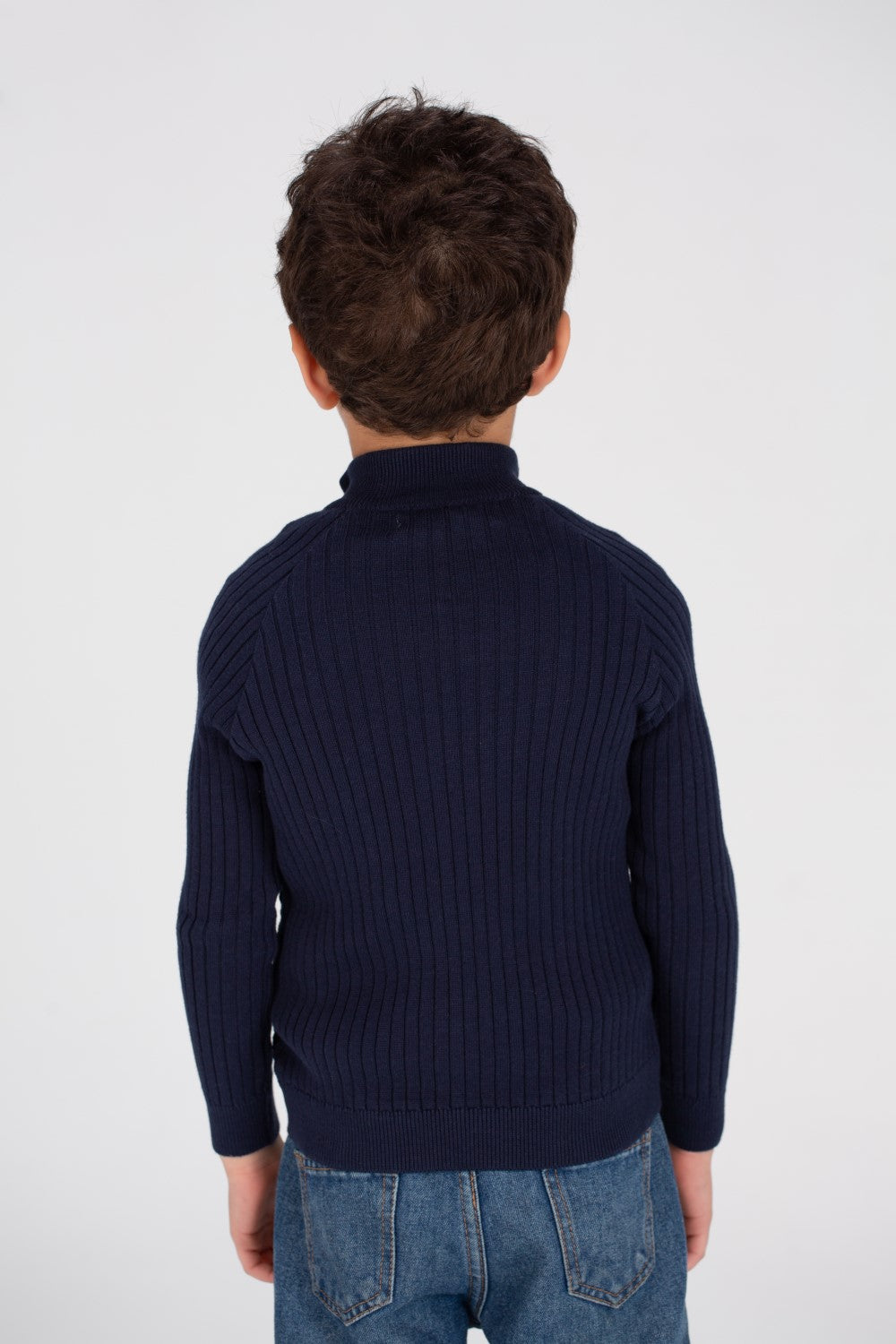 بلوفر صوف أساسي مبطن بسحاب كامل للأولاد بتصميم SlimFit وتصميم فريد