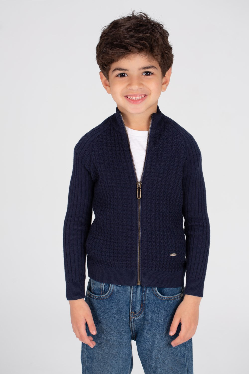 بلوفر صوف أساسي مبطن بسحاب كامل للأولاد بتصميم SlimFit وتصميم فريد