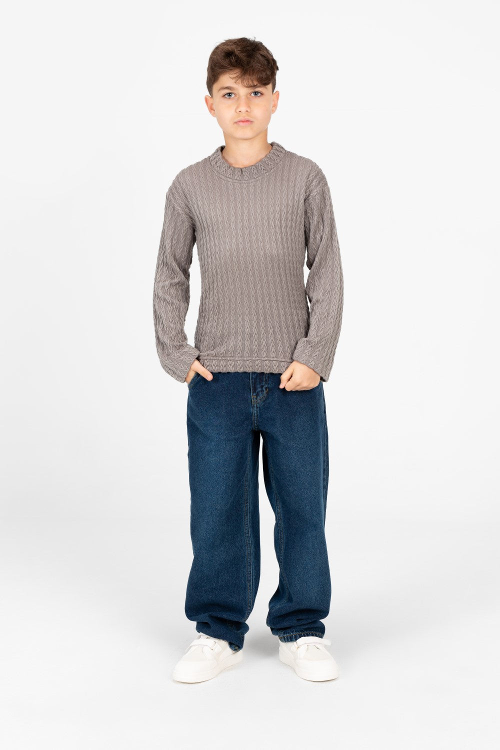 سترة صوفية سادة محبوكة بأكمام طويلة ورقبة دائرية للأولاد