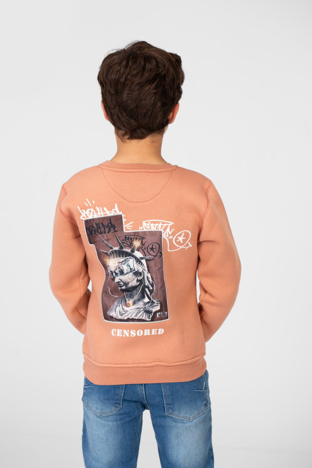 سويت شيرت مطبوع برقبة دائرية للأولاد