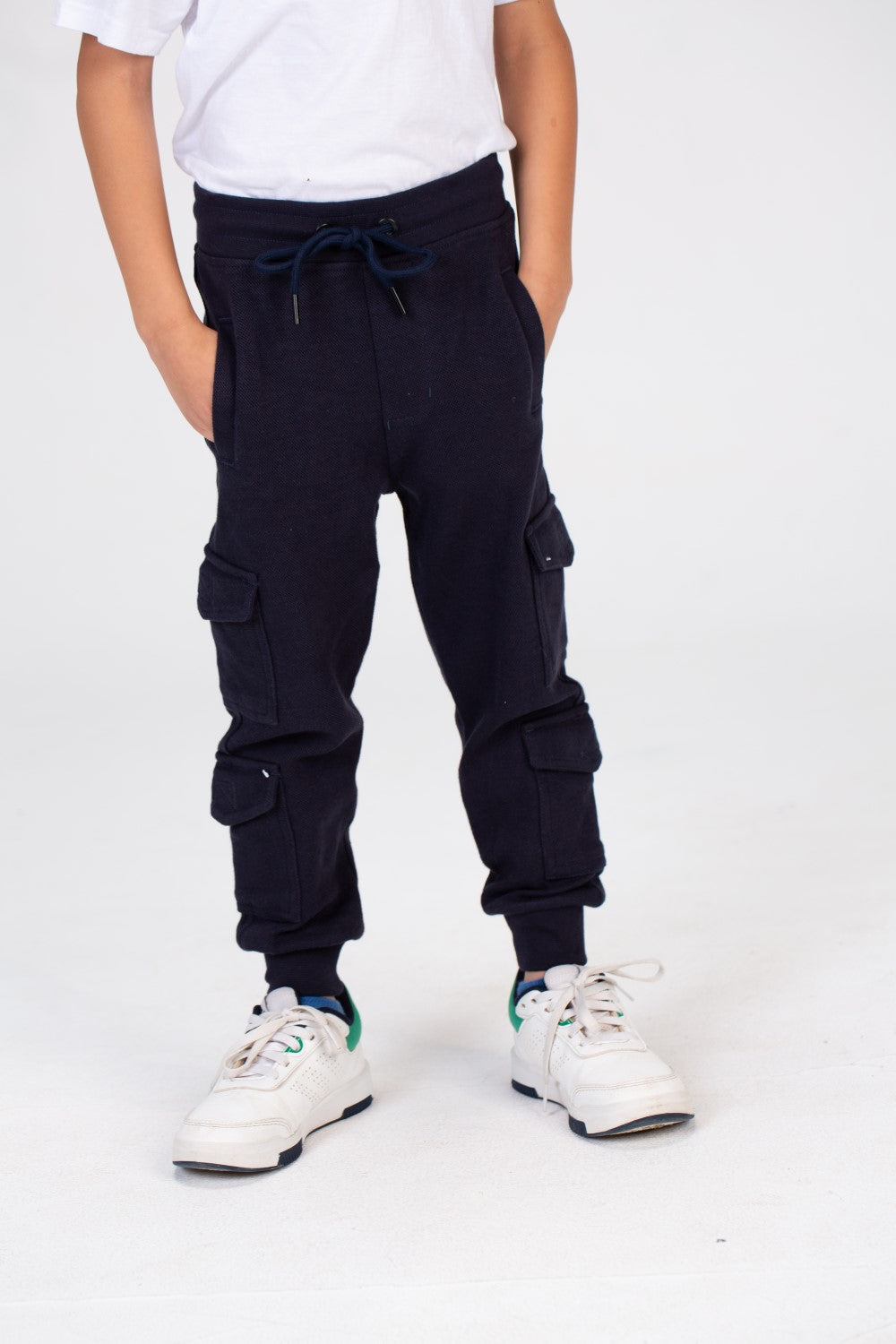 Boys Sweatpants With Elastic Waistband And Side And Back Pockets