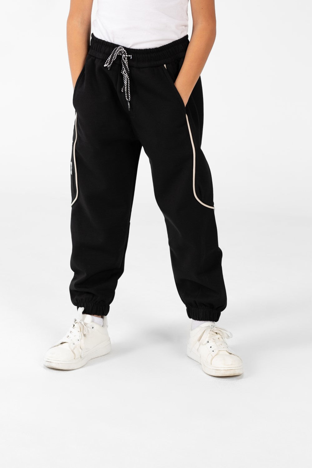 Boy's Sweatpants Joggers With Drawstring Closure And Back Pocket