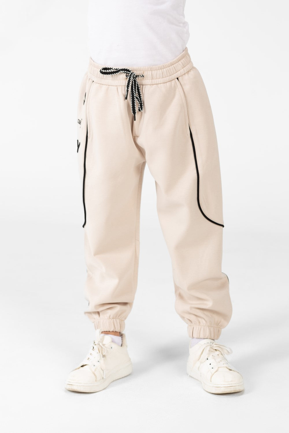 Boy's Sweatpants Joggers With Drawstring Closure And Back Pocket