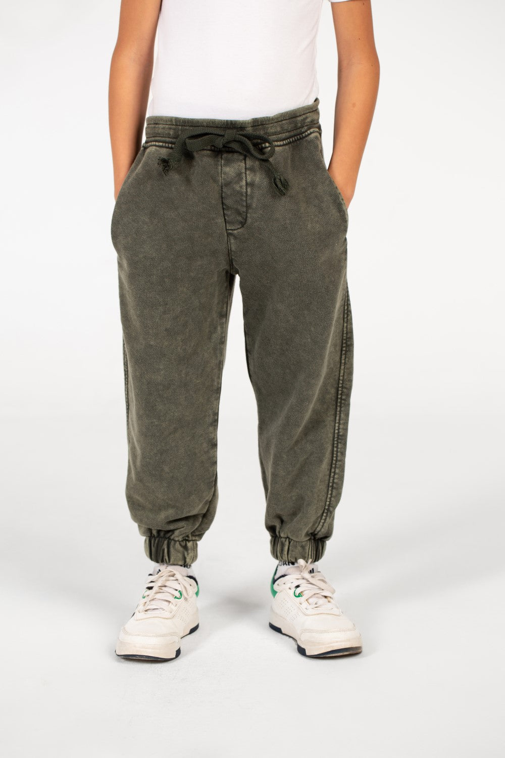 Boy's Jogger Sweatpants With Back Pocket
