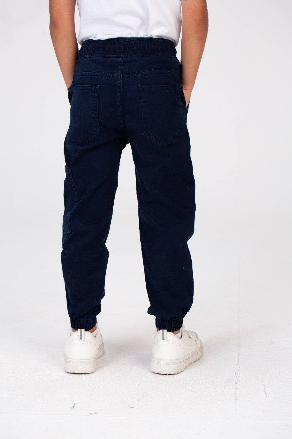 Boys Gabardine Pants With Elastic Waistband And A Distinctive Side Pocket