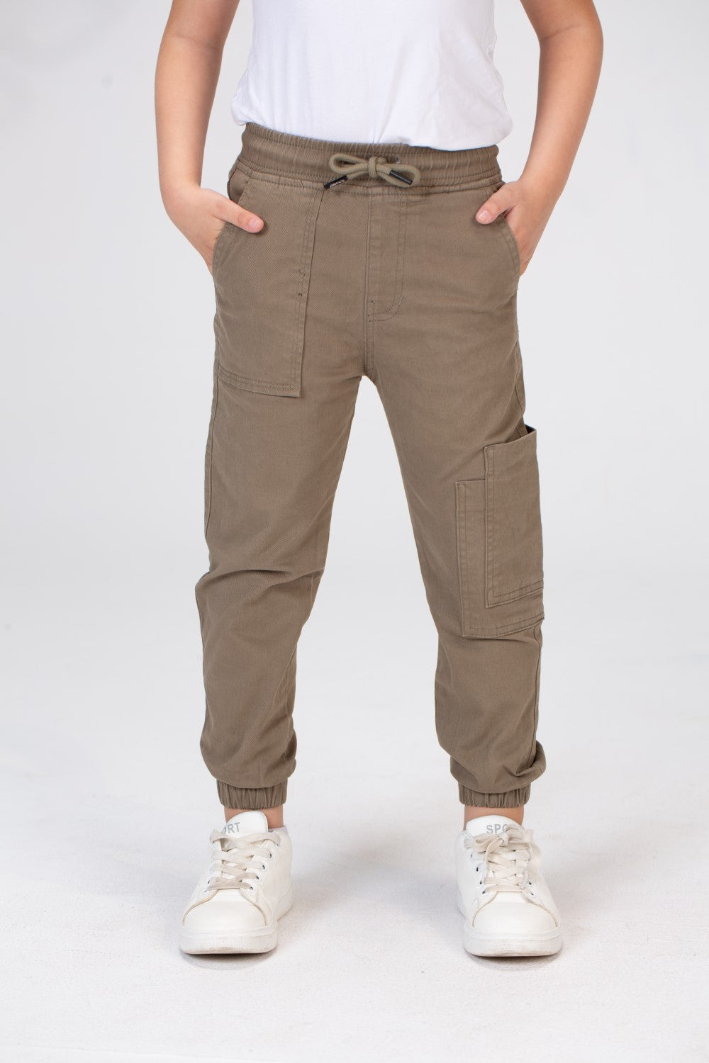 Boys Gabardine Pants With Elastic Waistband And A Distinctive Side Pocket