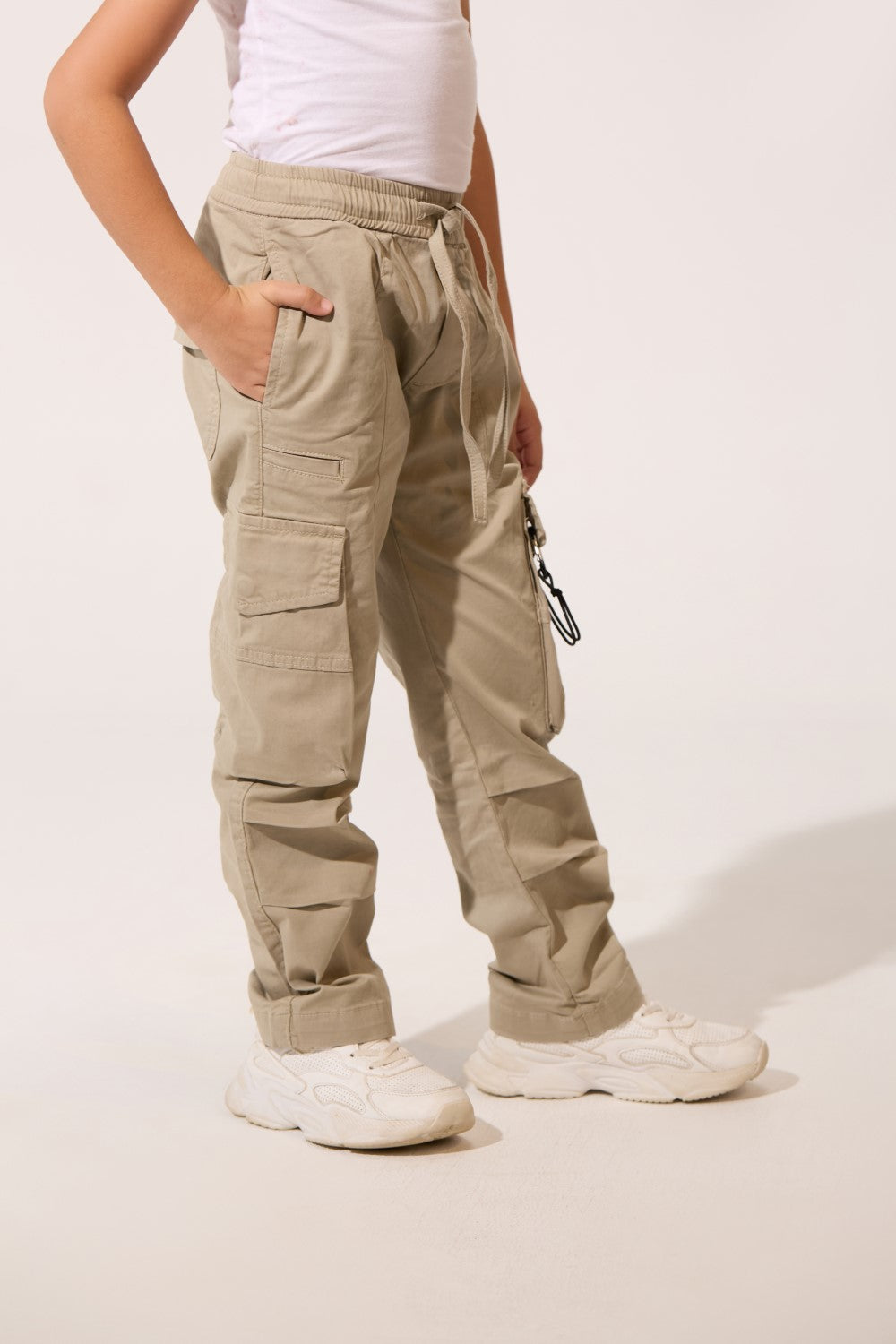 بنطلون شروال غاباردين واسع الساق للأولاد مع جيوب جانبية عصرية