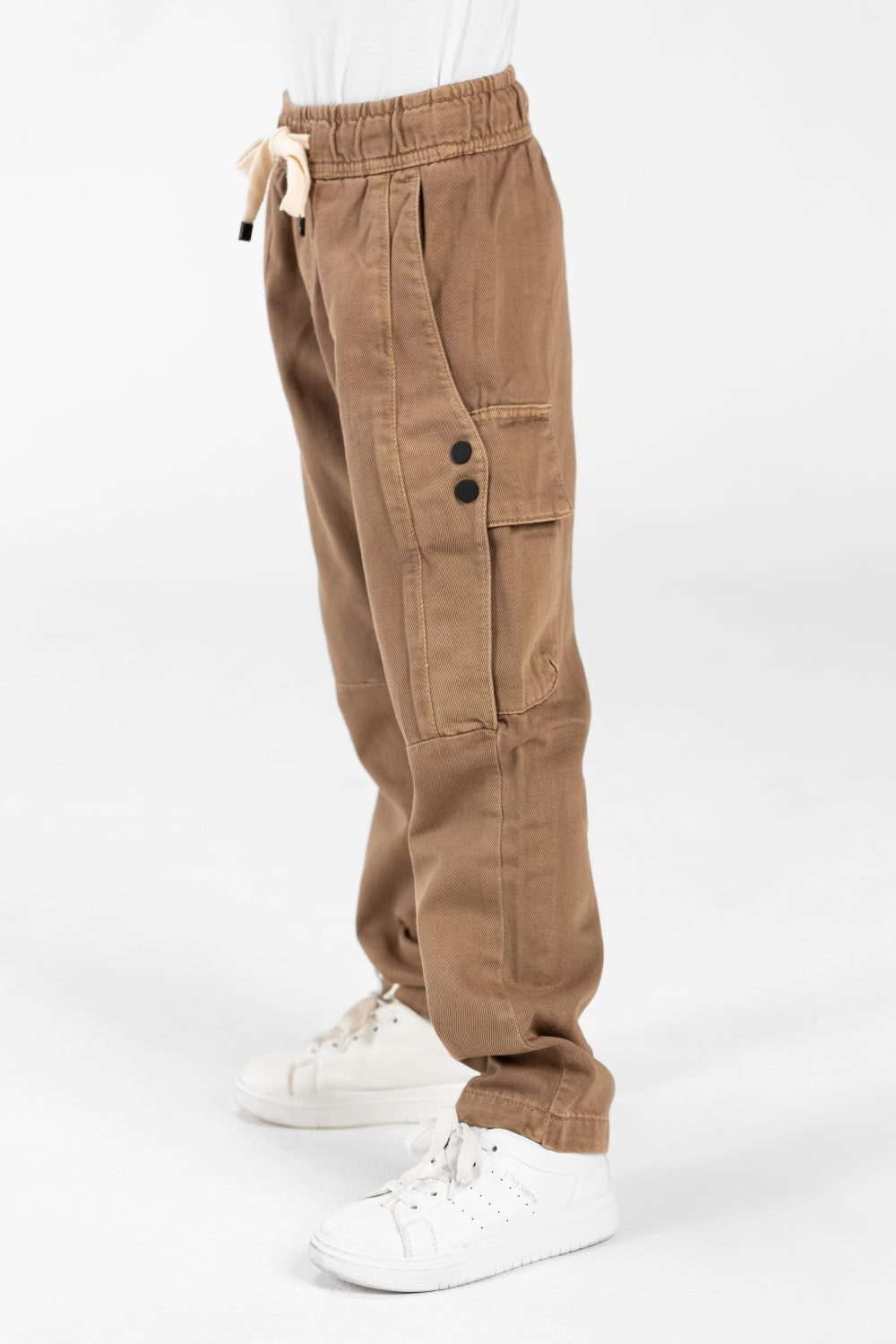 بنطلون جبردين فضفاض للأولاد بقصّة عصرية فريدة