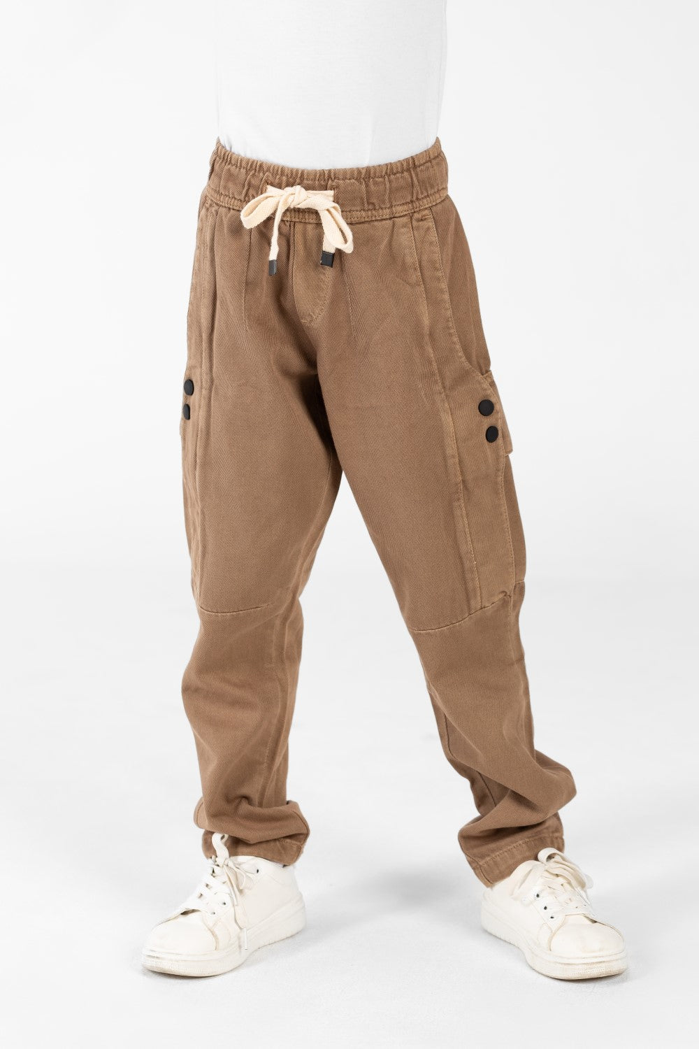 بنطلون جبردين فضفاض للأولاد بقصّة عصرية فريدة