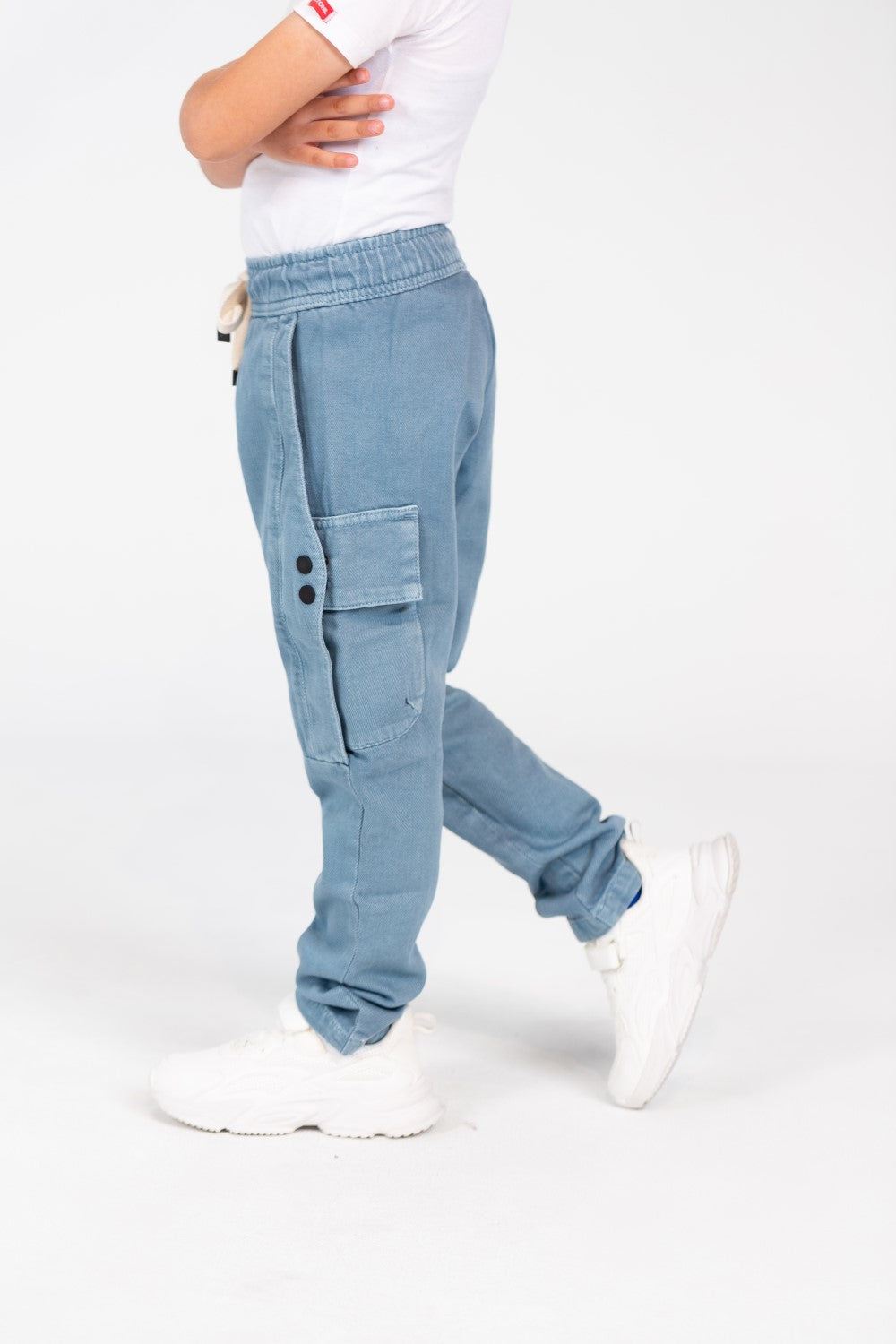 بنطلون جبردين فضفاض للأولاد بقصّة عصرية فريدة