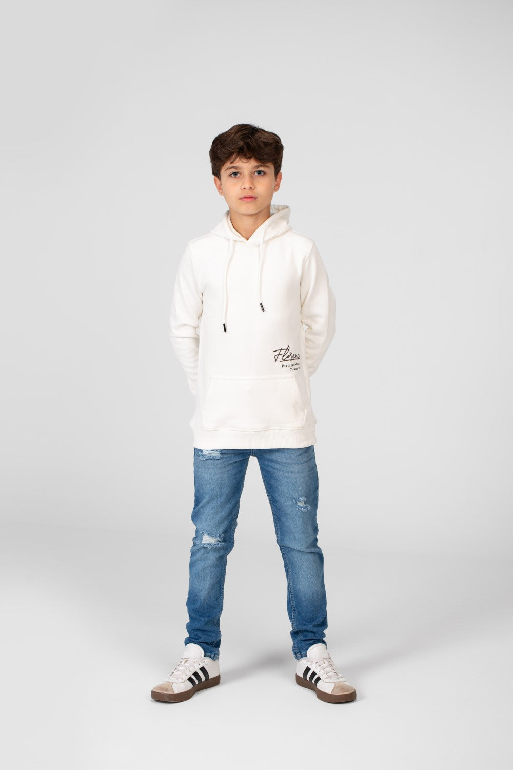 سويت شيرت بغطاء رأس للأولاد بطبعة جرافيكية