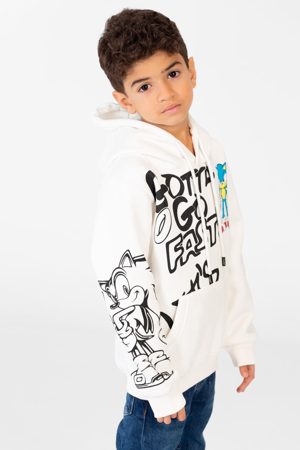 سويت شيرت مطبوع للأولاد بغطاء رأس وجيب كنغر