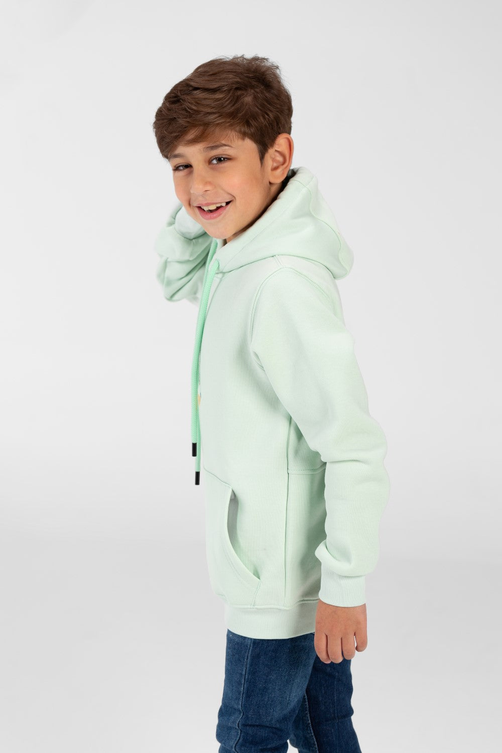 سويت شيرت للأولاد بغطاء رأس وطبعة