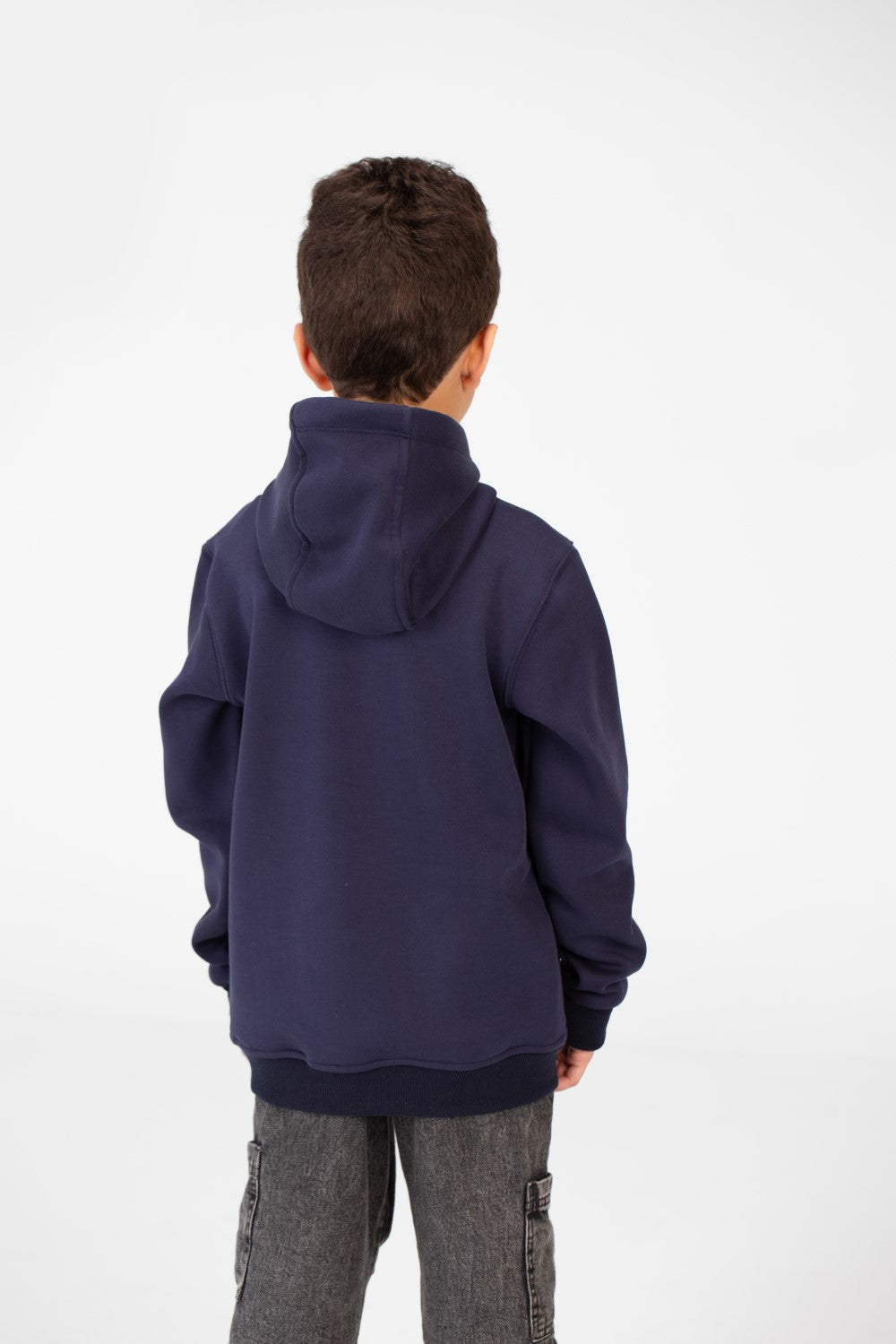 هودي للأولاد مع جيب الكنغر مصنوع من مادة مريحة وعملية