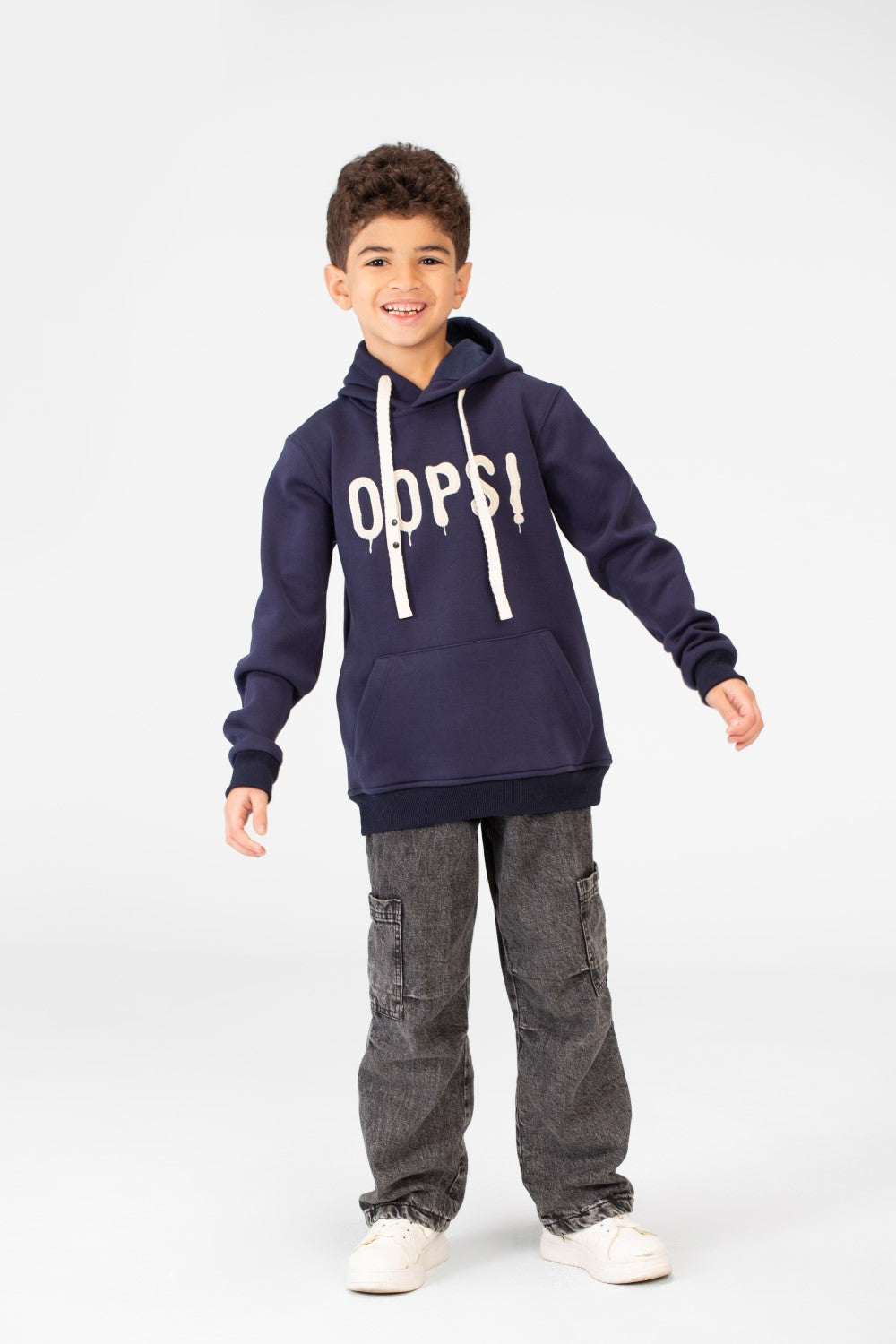هودي للأولاد مع جيب الكنغر مصنوع من مادة مريحة وعملية