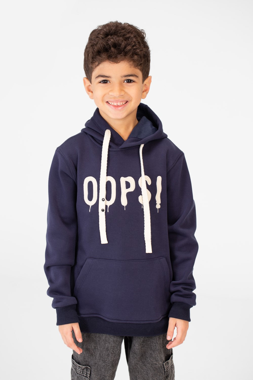 هودي للأولاد مع جيب الكنغر مصنوع من مادة مريحة وعملية