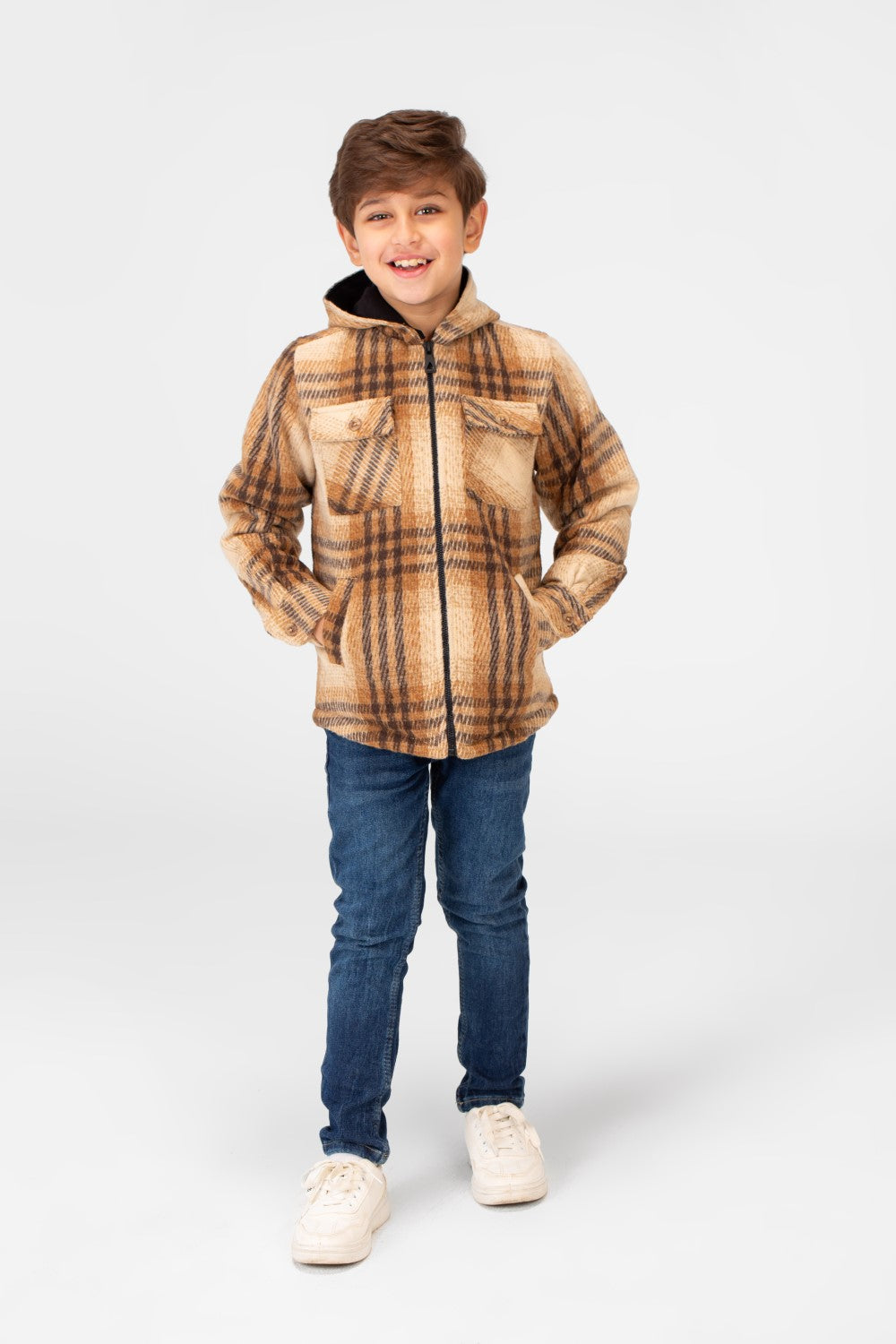 قميص صبياني بغطاء رأس ومربعات وسحاب كامل