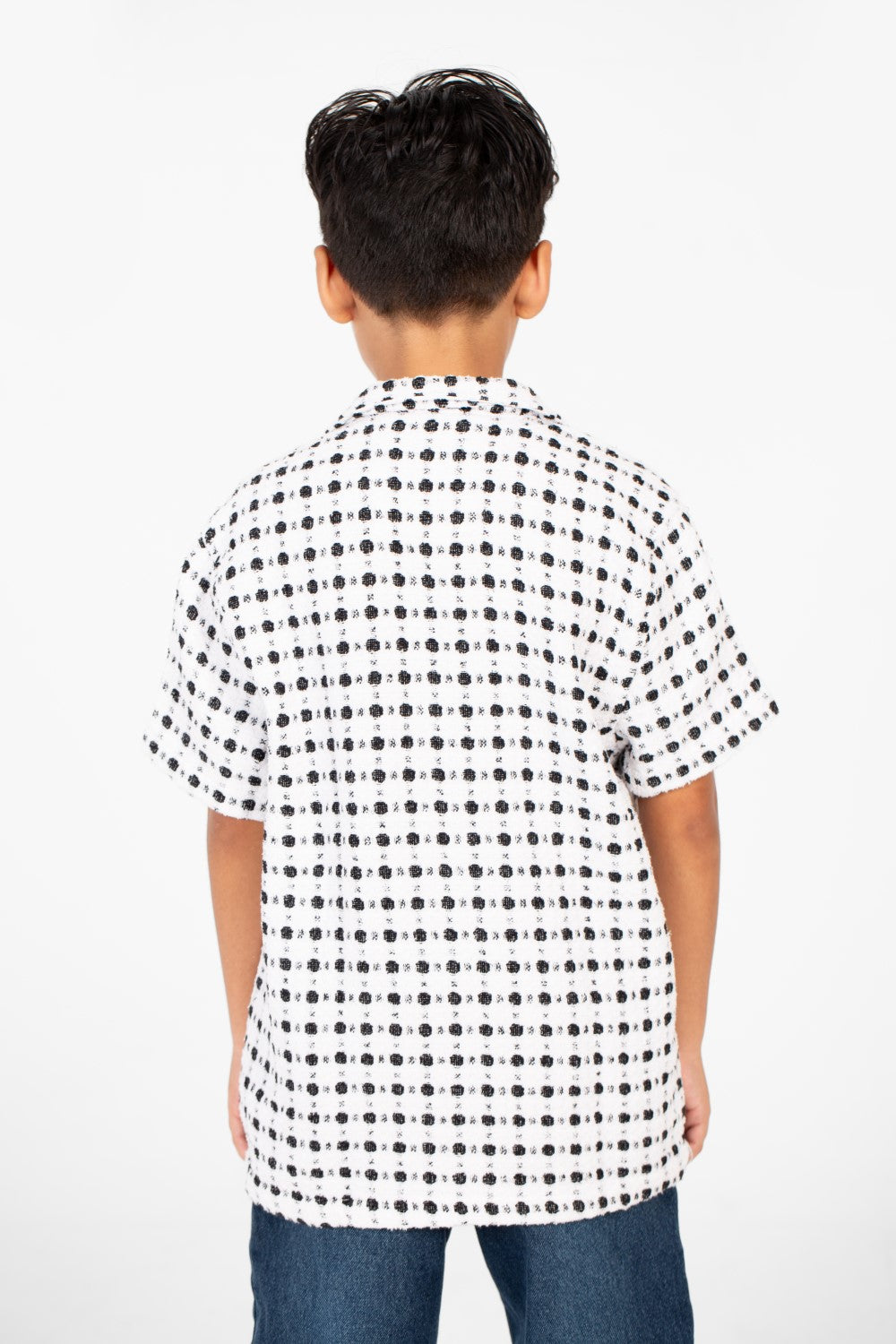 قميص طماطم كتان منقط بأكمام قصيرة للأولاد بتصميم صيفي عصري