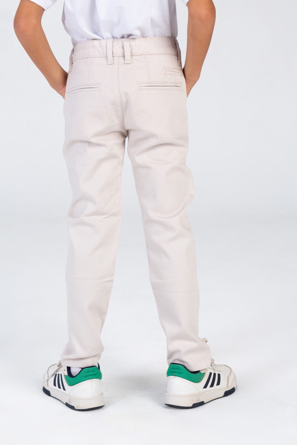 Boys Gabardine Pants With Basic Details And Material For Every Day