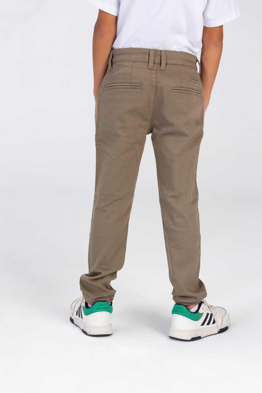 Boys Gabardine Pants With Basic Details And Material For Every Day