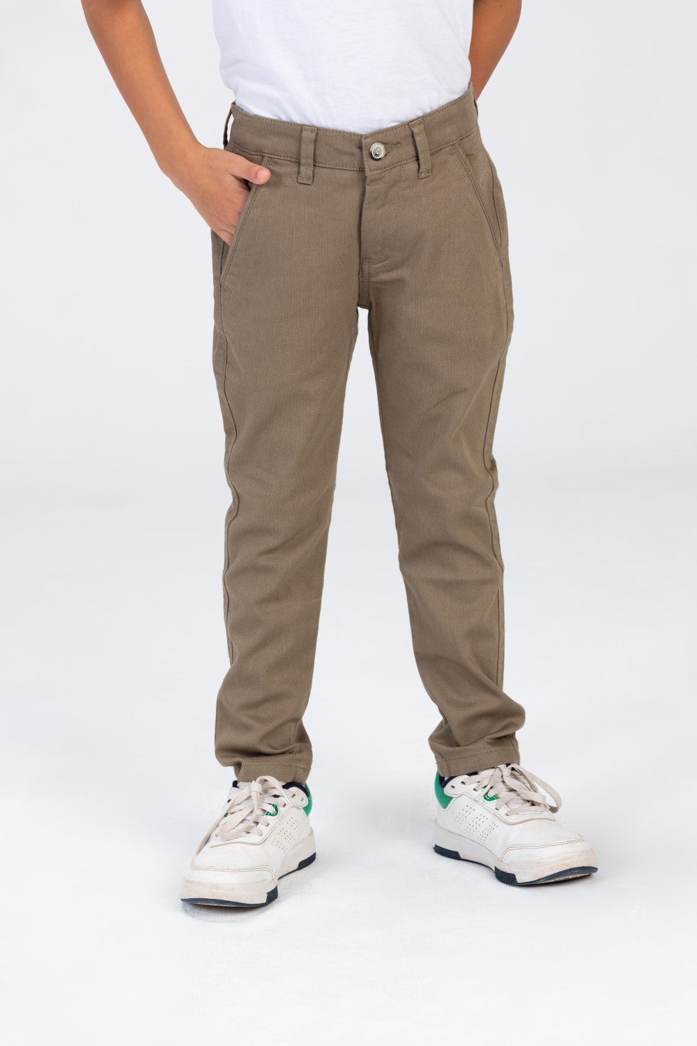 Boys Gabardine Pants With Basic Details And Material For Every Day
