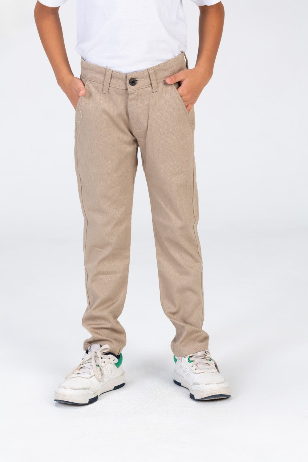 Boys Gabardine Pants With Basic Details And Material For Every Day