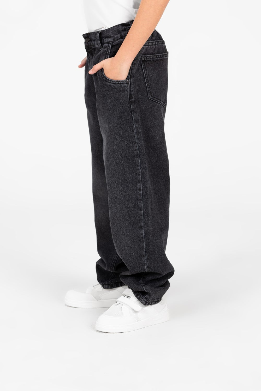 Boy's Boyfriend Jeans Pants In Modern Design