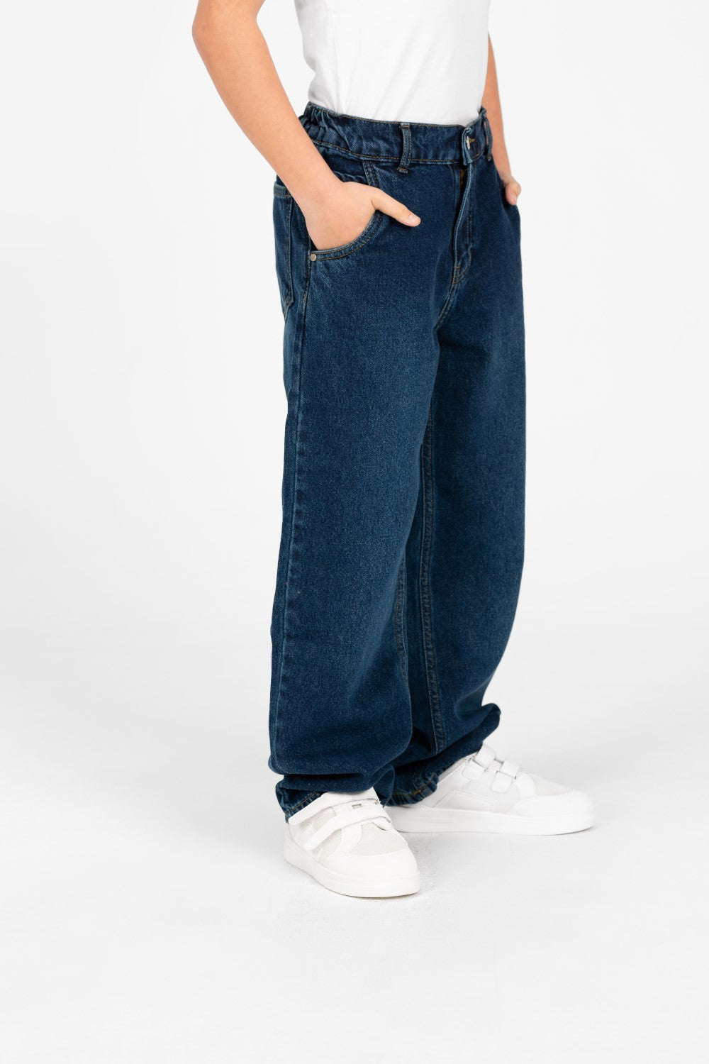 Boy's Boyfriend Jeans Pants In Modern Design