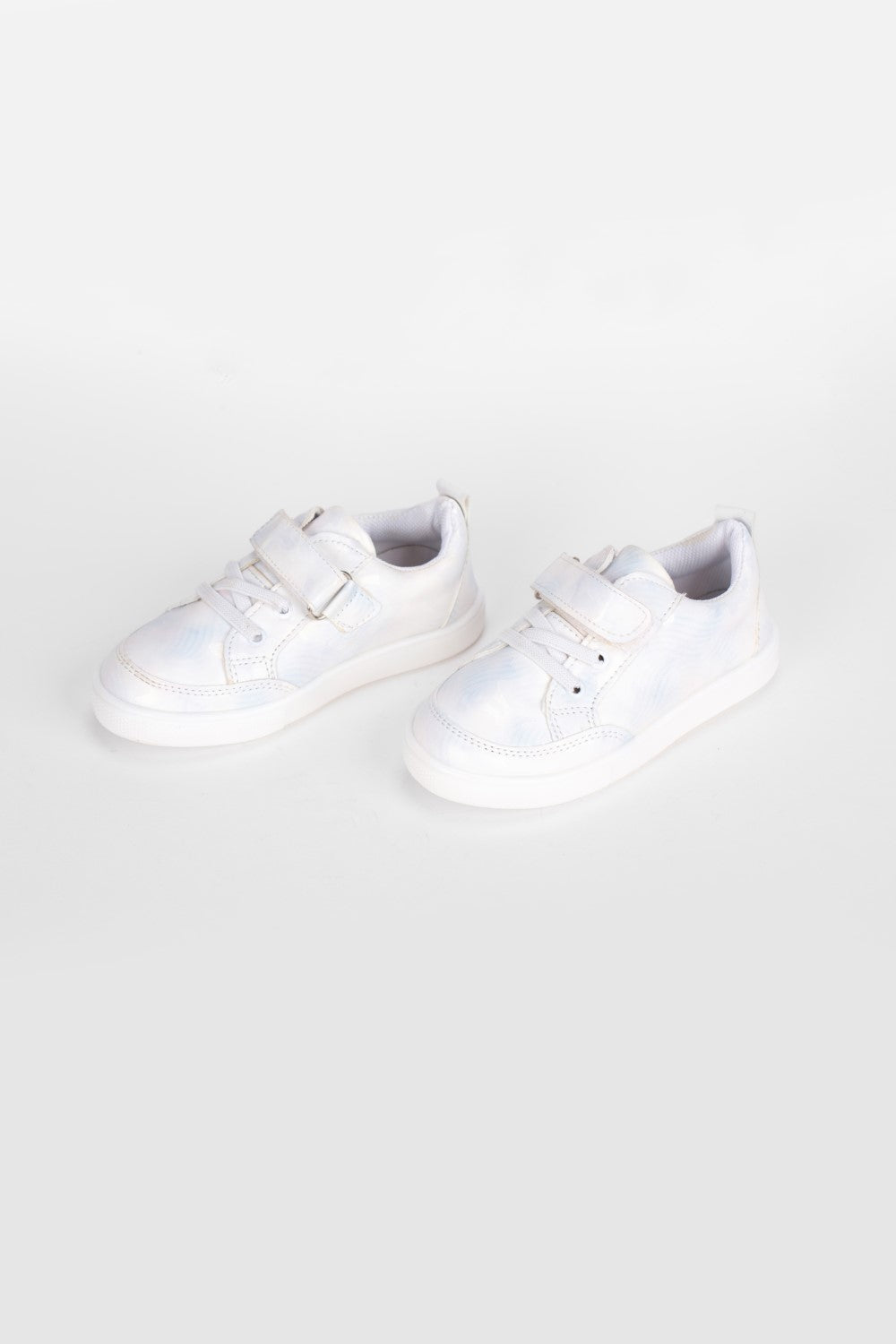 Girl's Flat Sole Faux Leather Multi Color Sneaker