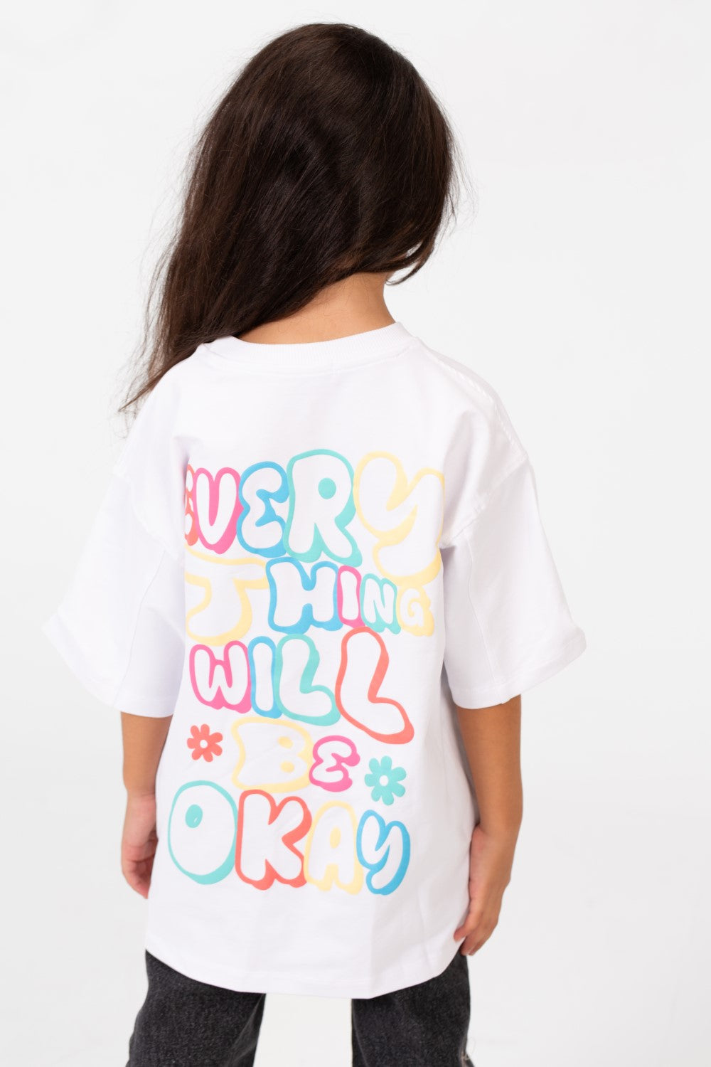 تي شيرت صيفي للبنات من ميلتون لايكرا برقبة دائرية وأكمام قصيرة مع طباعة نصية في الخلف
