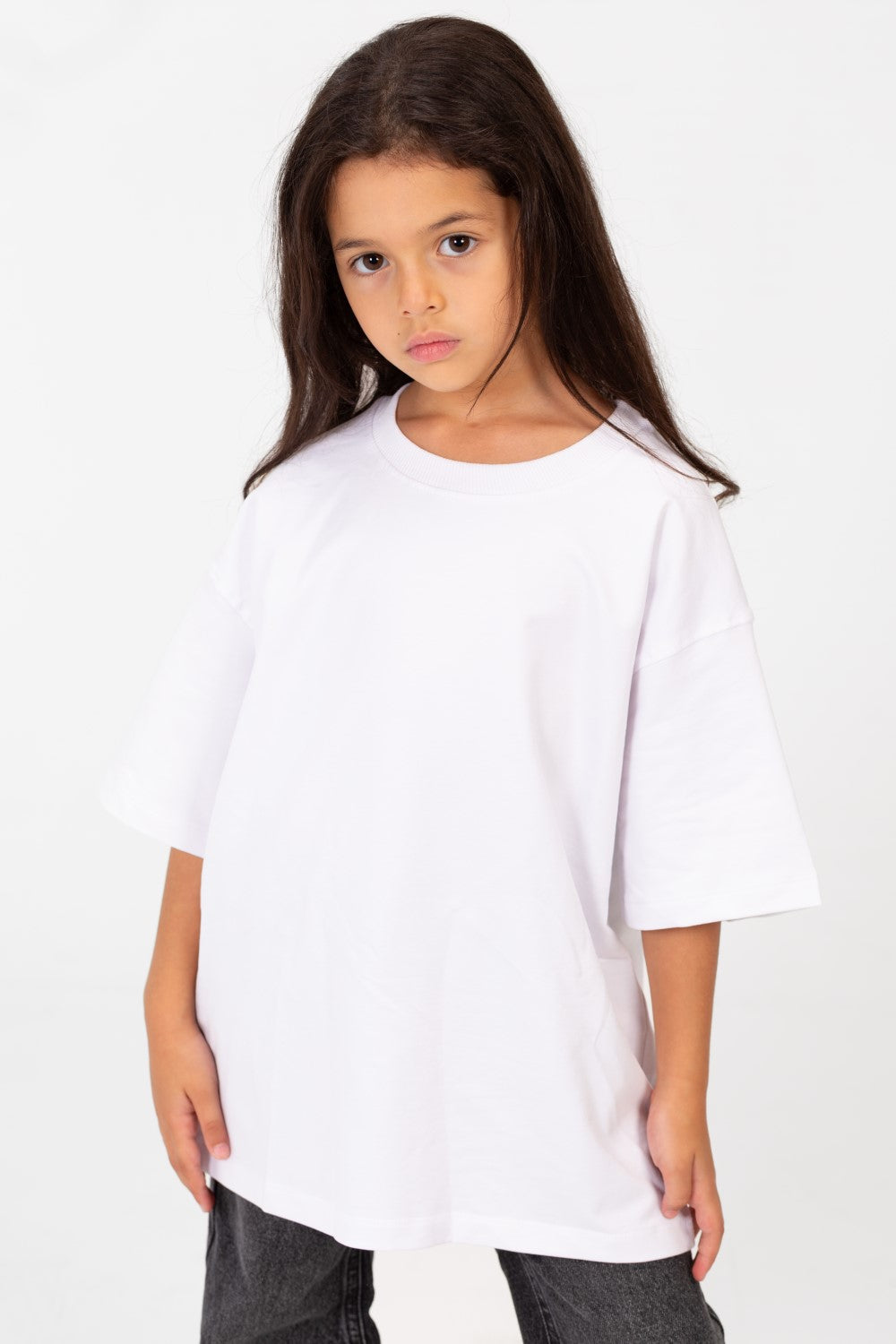 تي شيرت صيفي للبنات من ميلتون لايكرا برقبة دائرية وأكمام قصيرة مع طباعة نصية في الخلف