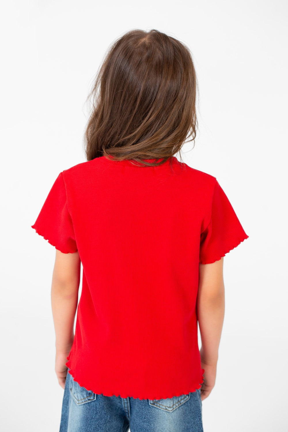 تي شيرت صيفي مريح للبنات بأكمام نصفية ورقبة دائرية وتصميم عصري